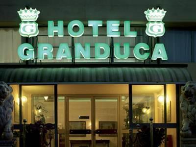 Hotel Granduca ซานจูเลียโน แตร์เม ภายนอก รูปภาพ